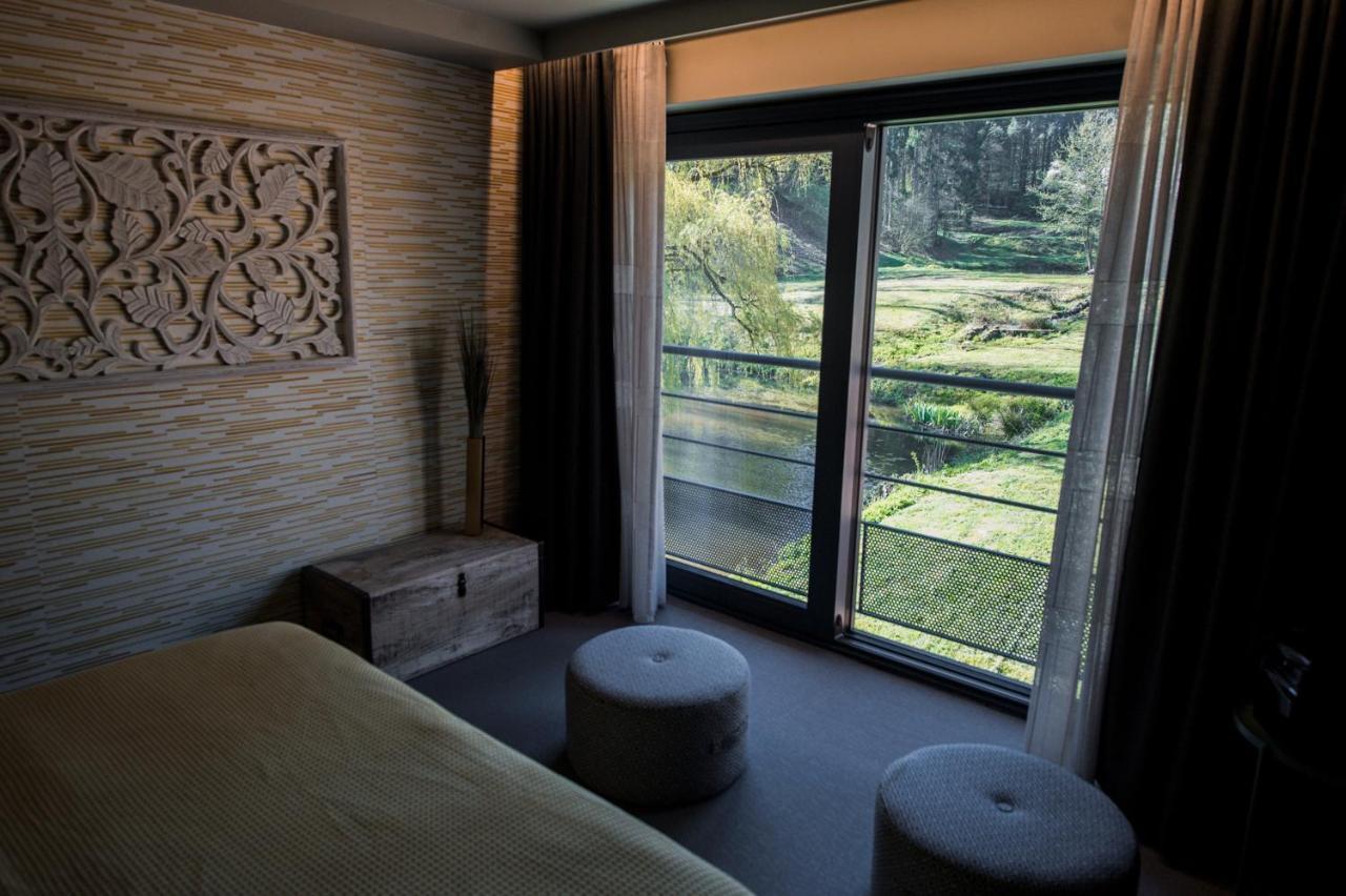 La Libellule Hotell Beauraing Exteriör bild