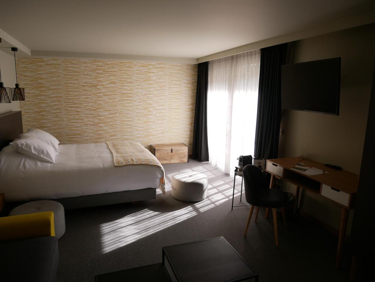 La Libellule Hotell Beauraing Exteriör bild