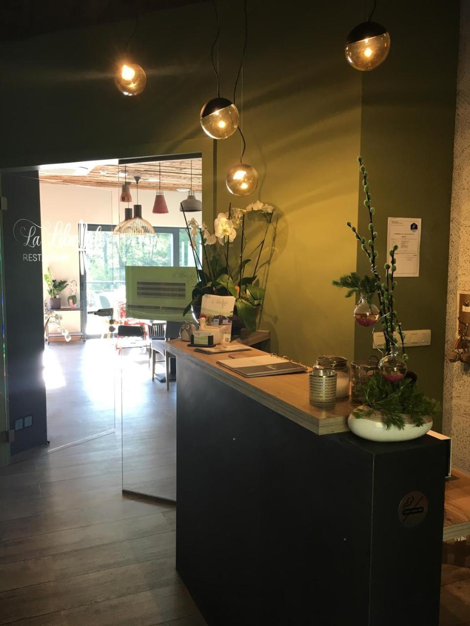La Libellule Hotell Beauraing Exteriör bild